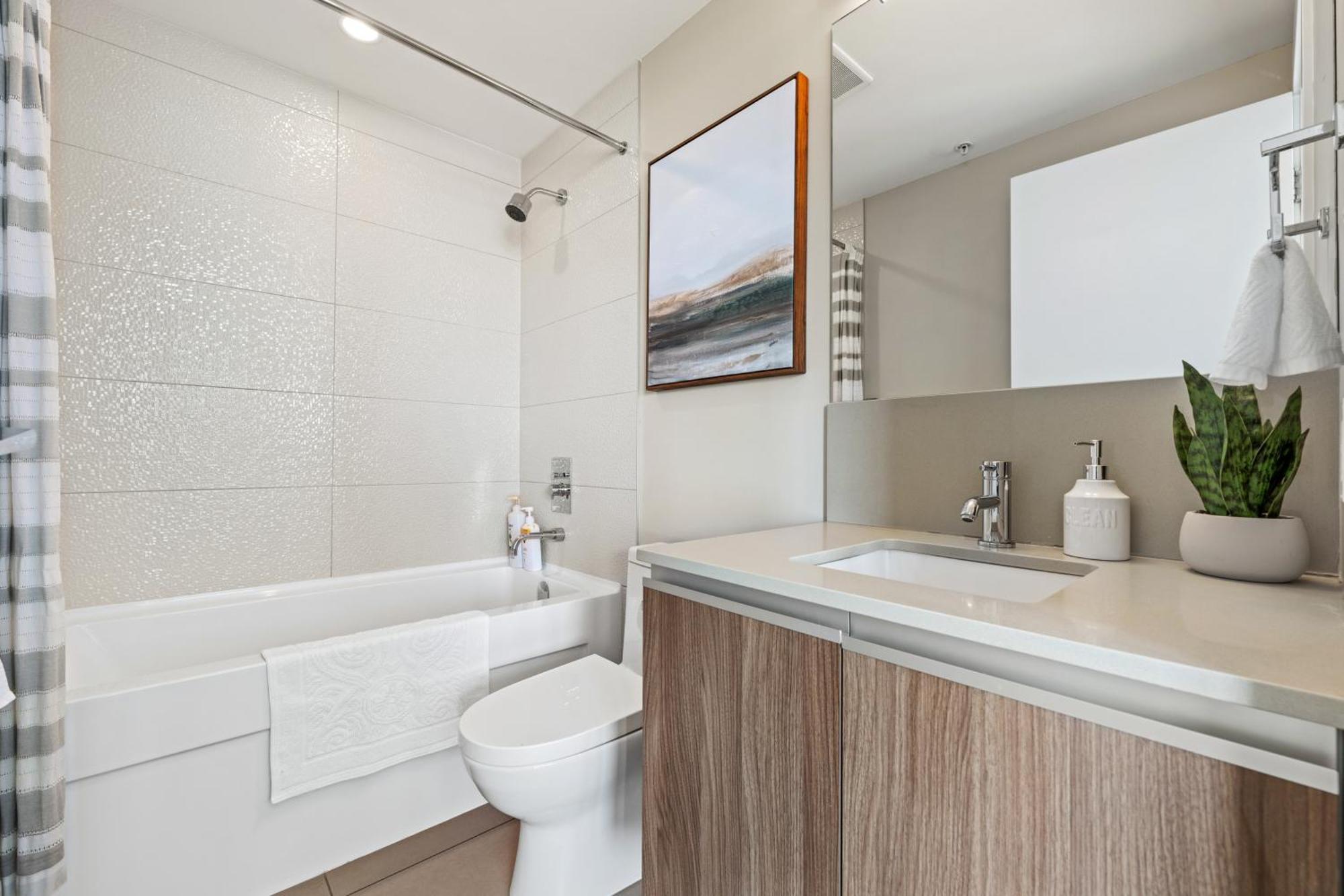 Modern Suite Calgary Downtown 5 Min Walk Stampede Bagian luar foto